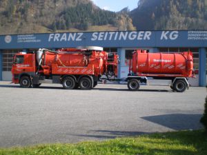 3 Achser Kanalspülfahrzeug der Firma Seitinger